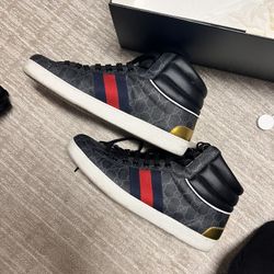 Men’s Gucci Shoes 