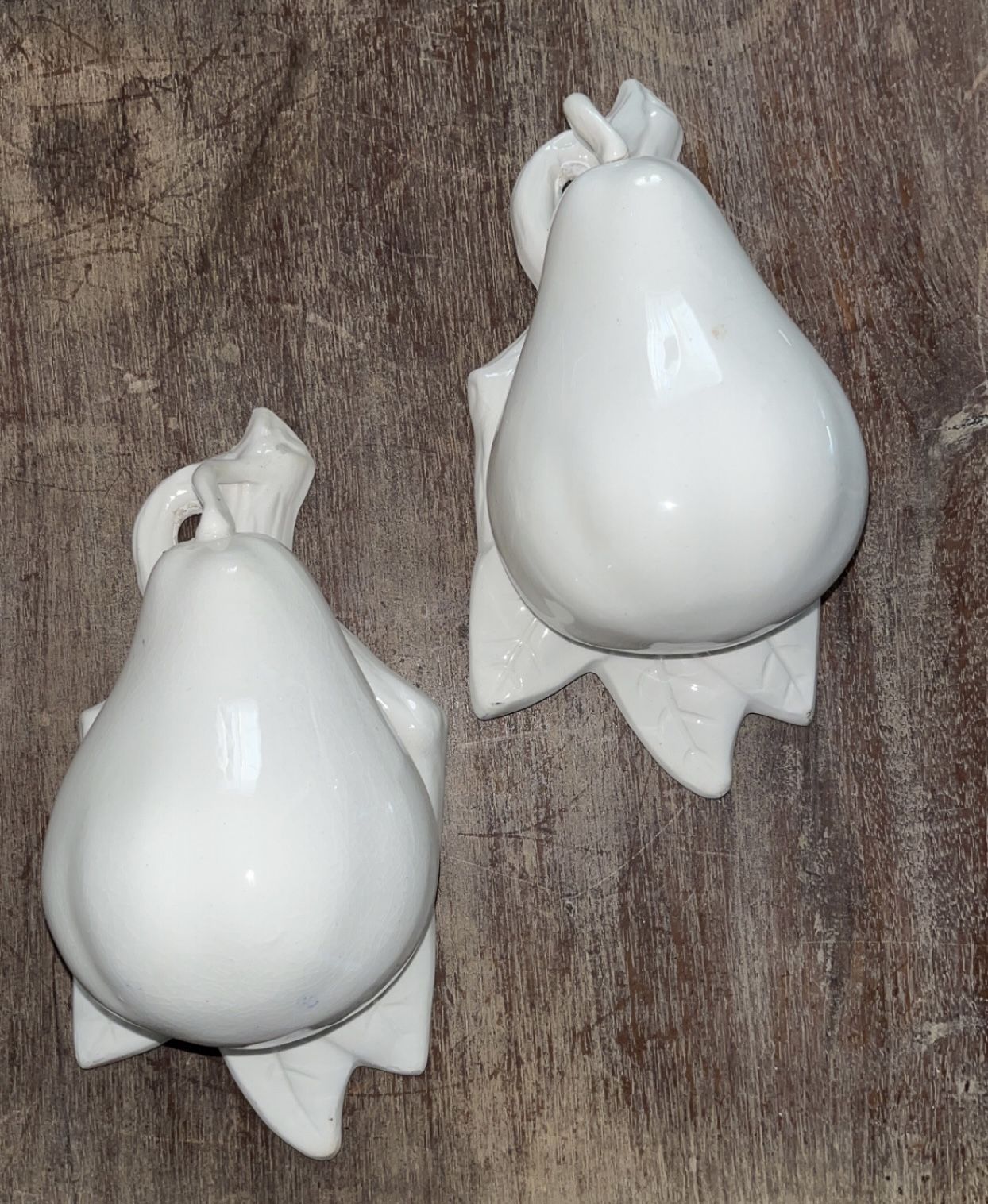 Pair of vintage ceramic pear wall hanging decor made in France