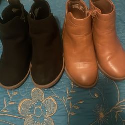 Girls boots size 9