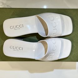 Gucci Women’s platform block heel slide sandal White 