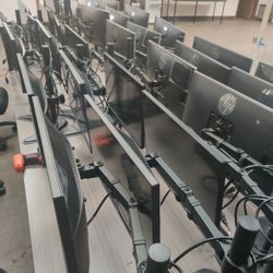 🖥️💻 **Computer & Monitor Sale!** 💻🖥️
