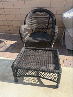 Oversized Wicker outside Chair