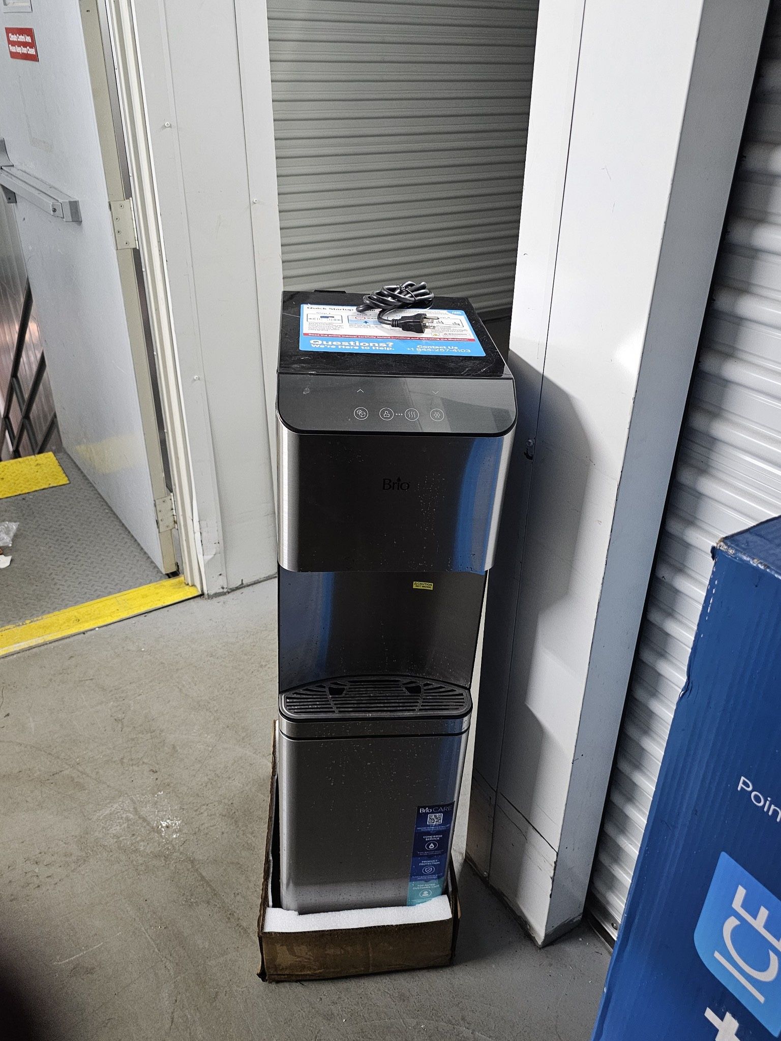 Water And Ice Dispenser