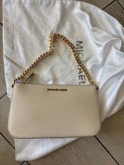micheal kors crème purse