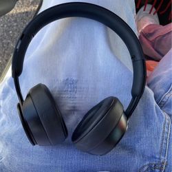 Black Beats Solo Pro’s