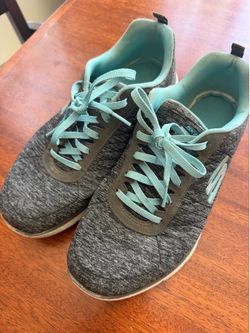 Women’s size 8.5 Sketchers walking shoes