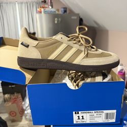 Adidas Spezial size 11