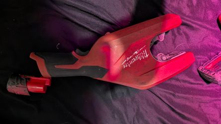 Milwaukee copper tubing cutter