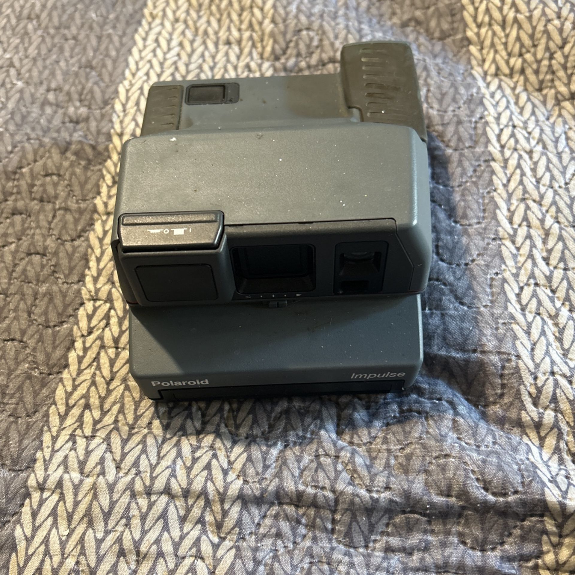 Polaroid Impulse AF 600 Plus Instant Film Camera Vintage 80’s Flash Clean
