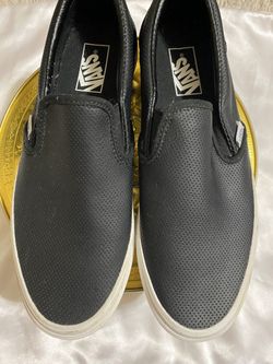 VANS Unisex Classic Slip-On Perf Leather Sneaker Black Size Men 9.5/Women 11