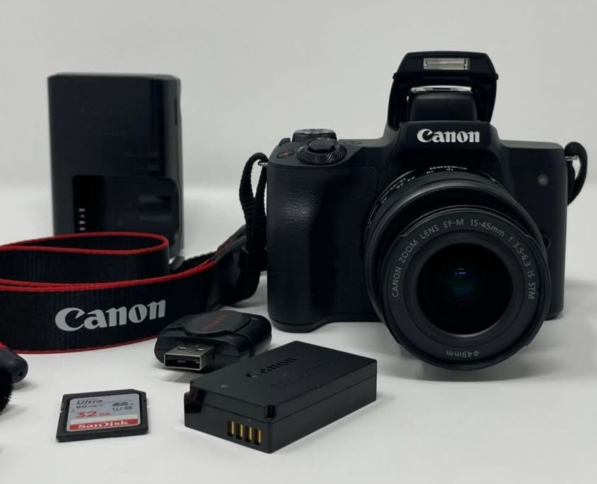 Cannon EOS M50 Mirrorless Camera + Touchscreen, WIFI, 15-45mm lens (Black) + 32GB BONUS: Studio Box