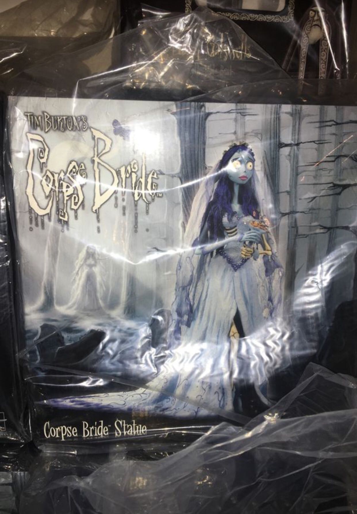 Gentle giant Rare limited Corpse Bride Tim Burton’s Statue