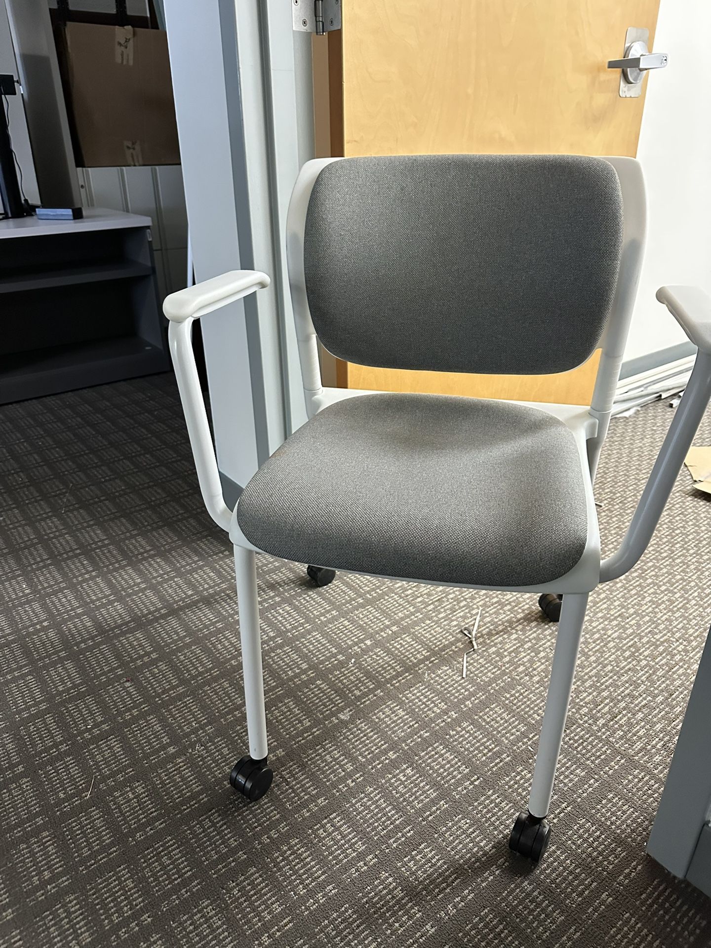 Herman Miller Office / Side Guest / Lobby Chairs
