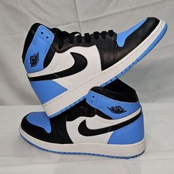 Nike Air Jordan 1 High Top Boys 6.5Y, OG UNC . Sneakers FD1437-400