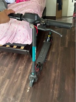 Electric scooter