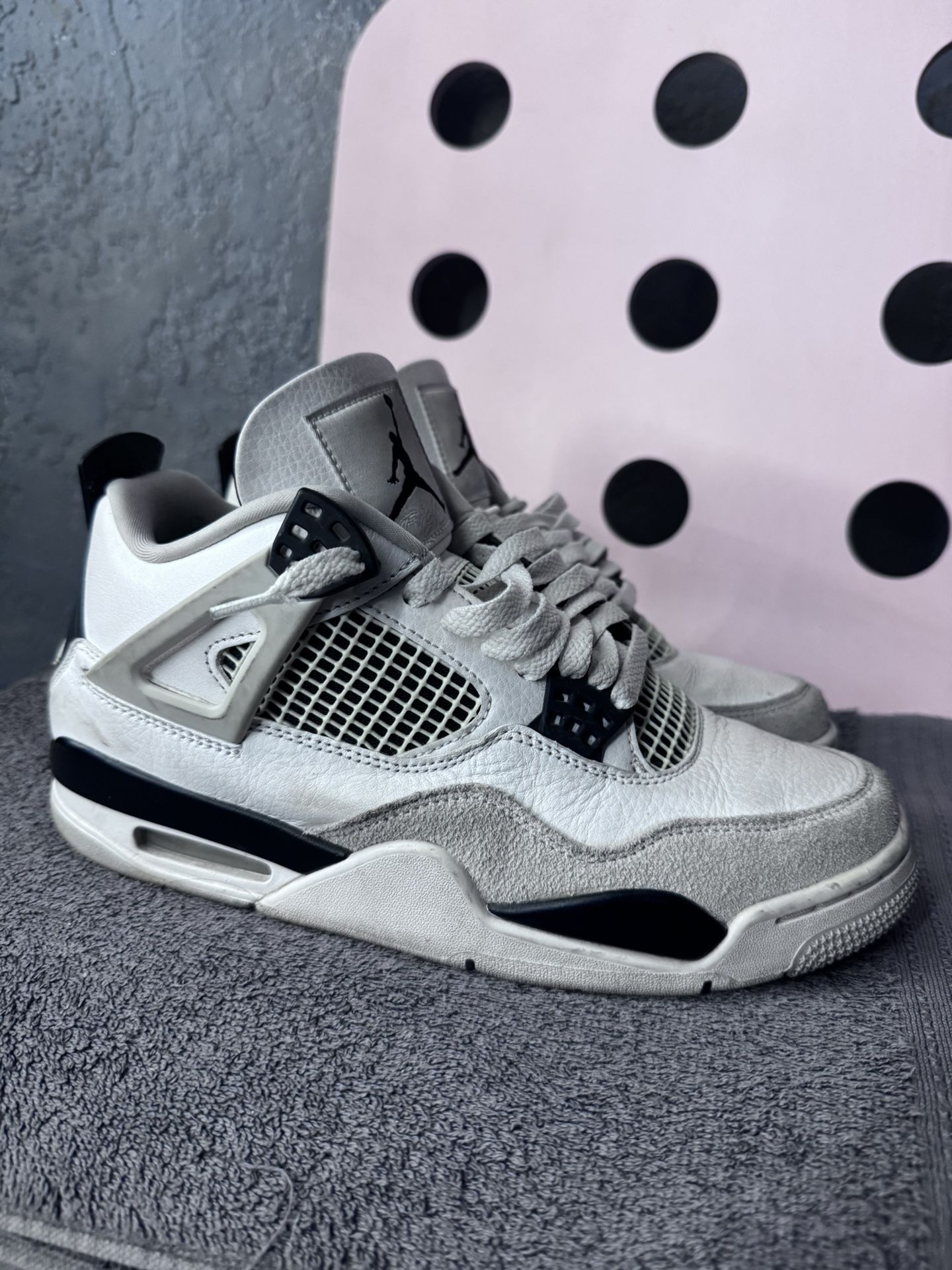 Jordan 4 military black