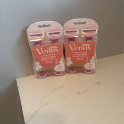 Venus razors, 2x$10