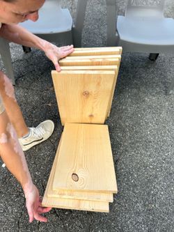 9 Wood shelves