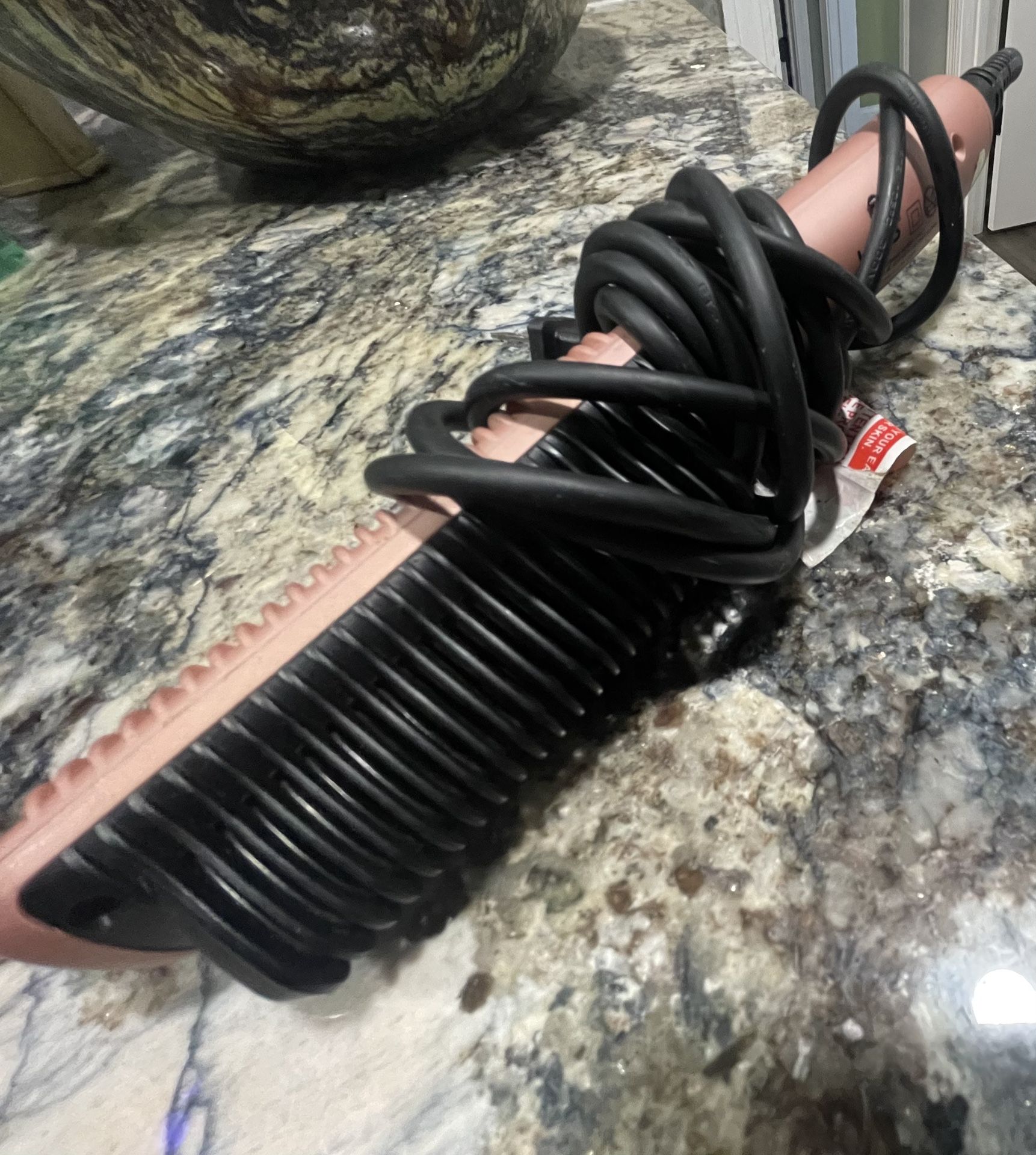 Flat Iron Hair Brush 