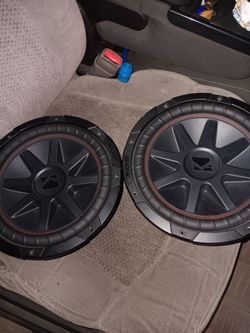 Subwoofers 10s kickers comp