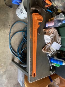 Pipe Rench Tool