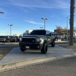 2007 GMC Sierra Sle$7800
