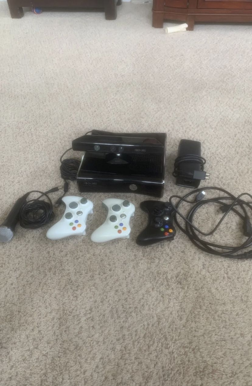 Xbox 360 console and controllers