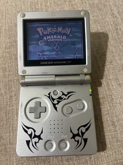 Tribal Gameboy Advanced SP w/ Pokemon Emerald