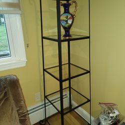 Etagere
