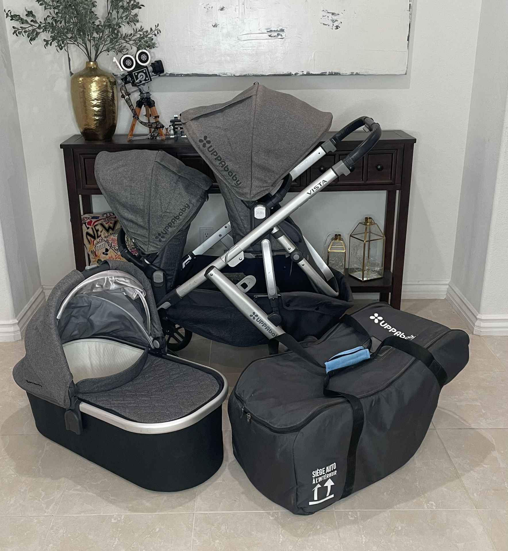 UPPAbaby Vista 2018 With Double Seats, Kickboard, Bassinet, Etc. 