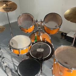 YAMAHA Drums, Like New Condition $550 Make Offer 