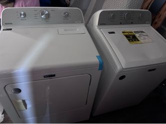 Maytag washer & dryer set