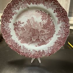 J&G Meakin Romantic England Haddon Hall Derbyshire Red White Glazed Plate