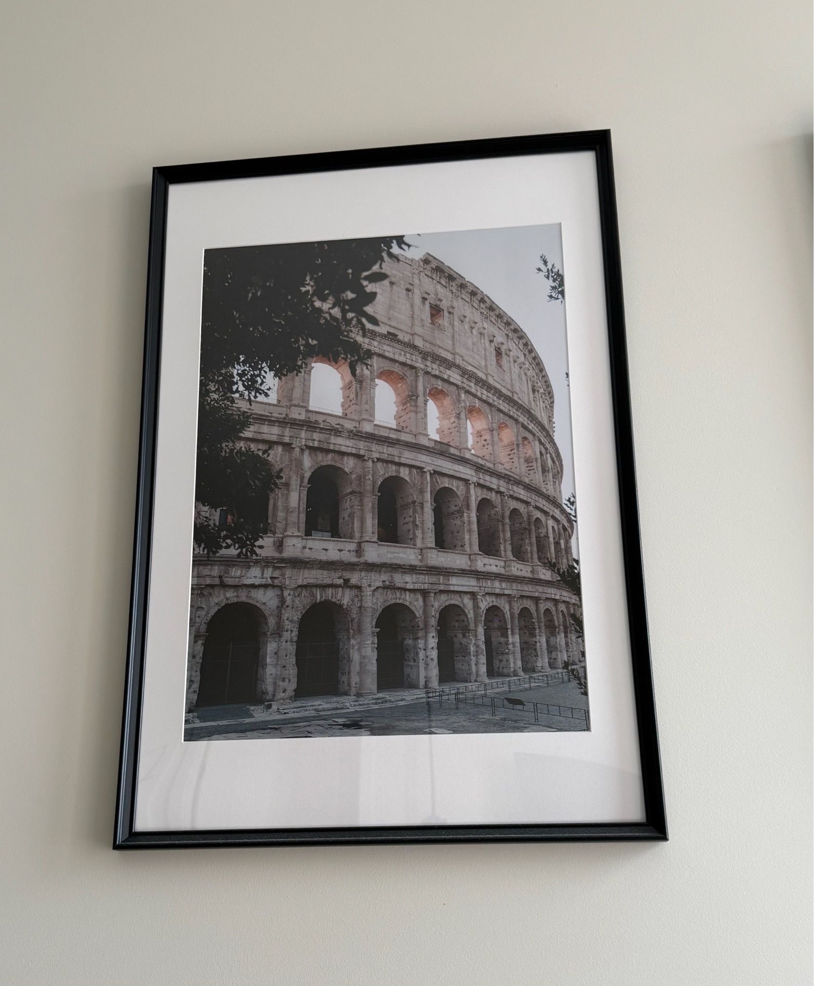 Framed Colosseum Wall Art – 24x36