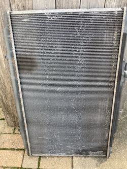 2005 Honda Odysseys Radiator.