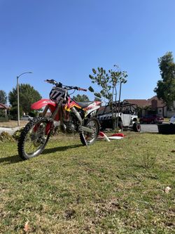2007 Honda CRF250R - Clean Title - 2027 Tags - Low Hours