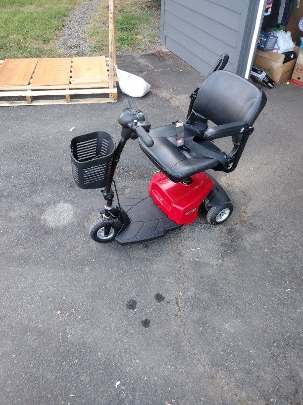 GoGo Scooter