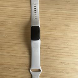 Fitbit Charge 5