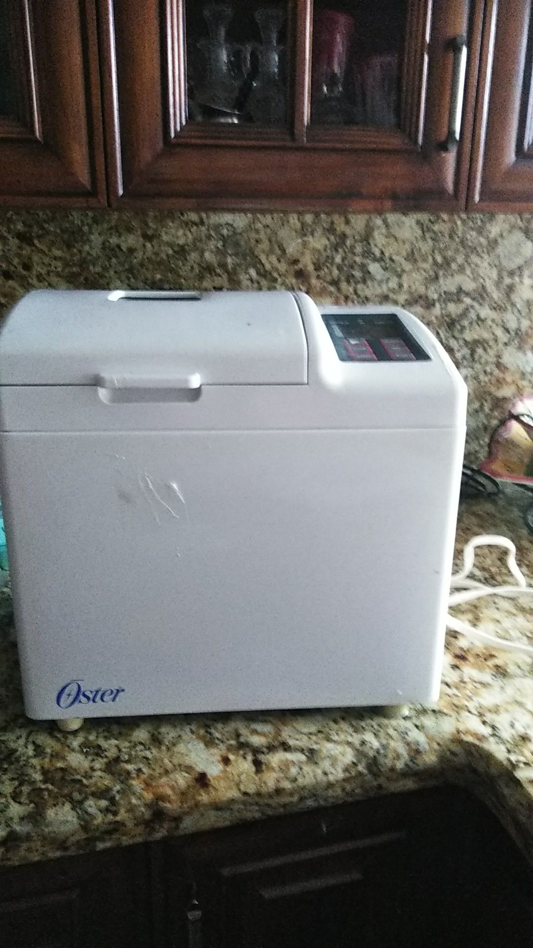Oster deluxe Bread and Dough Maker