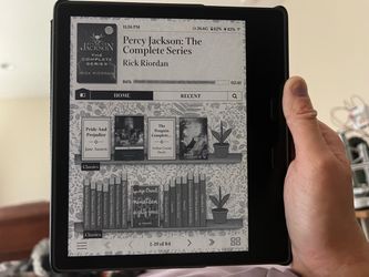 Kindle Oasis 32gb with case