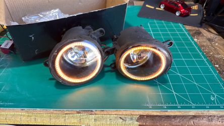 2nd gen Tundra Oracle fog lights