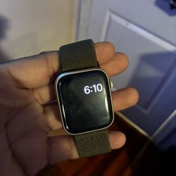 Apple Watch SE (2nd Gen) (GPS, 44mm) - Midnight Aluminum Case
