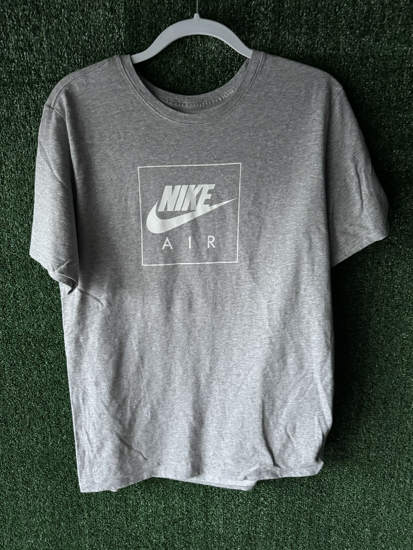 Nike Air Shirt Large 