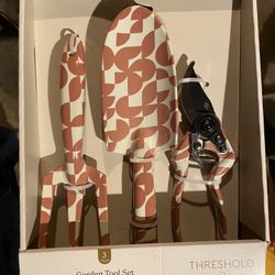 Brand new 3pc Outdoor Garden Shears Set - Threshold™: Rust-Resistant Aluminum, Includes Pruner & For