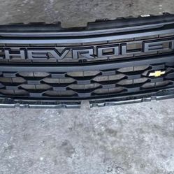 Silverado Grille Headlights