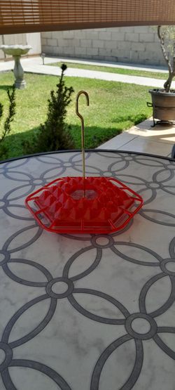 HUMMINGBIRD FEEDER