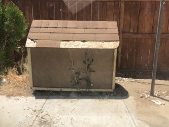 Dog house