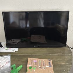 32” Samsung