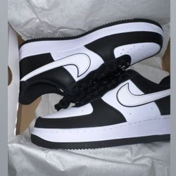 Nike Air Force 1 O7 Size 8.5 Men Still New 