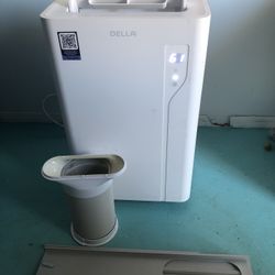 Della 14,000 BTU Portable Air Conditioner/Heater 